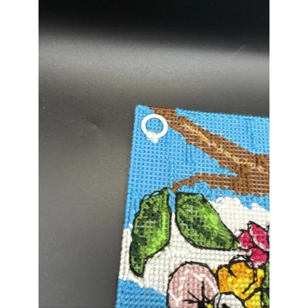 Plastic Canvas Spring Wall Decor Completed Beehive Bee Happy 12 X 18